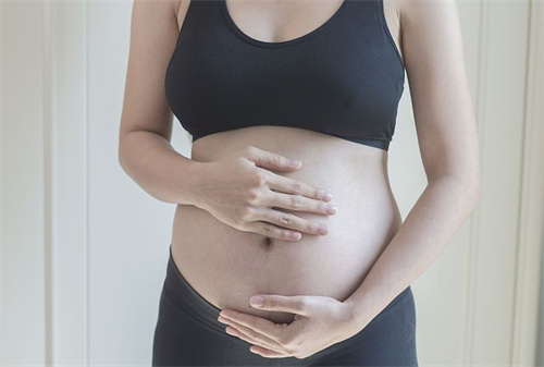 35岁女性备孕二胎没怀上和年龄有关吗？高龄备孕怎样提高受孕率？