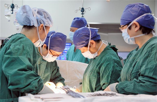 安徽省立医院能做试管生双胞胎吗 胚胎养囊胚的成功率有多少？