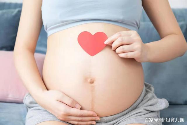 孕妇引产6个月孩子救白血病弟弟，评论区一片唏嘘：健康双胞胎啊