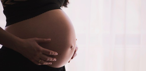 高龄卵巢早衰能否€生子？高龄试管₵助孕如何提高成功率